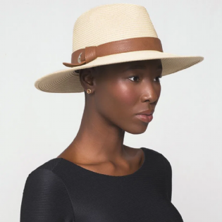 UVLINE CHAPEU GIOVANA IMP FEM AREIA UN