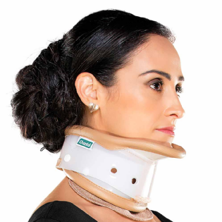 COLAR CERVICAL C/APOIO MENTONIANO P
