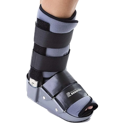 BOTA IMOBILIZADORA ROBOFOOT CU | Conforto e Estabilidade para Recuperação