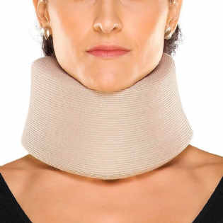 COLAR CERVICAL ESPUMA NOTURNO BEGE P